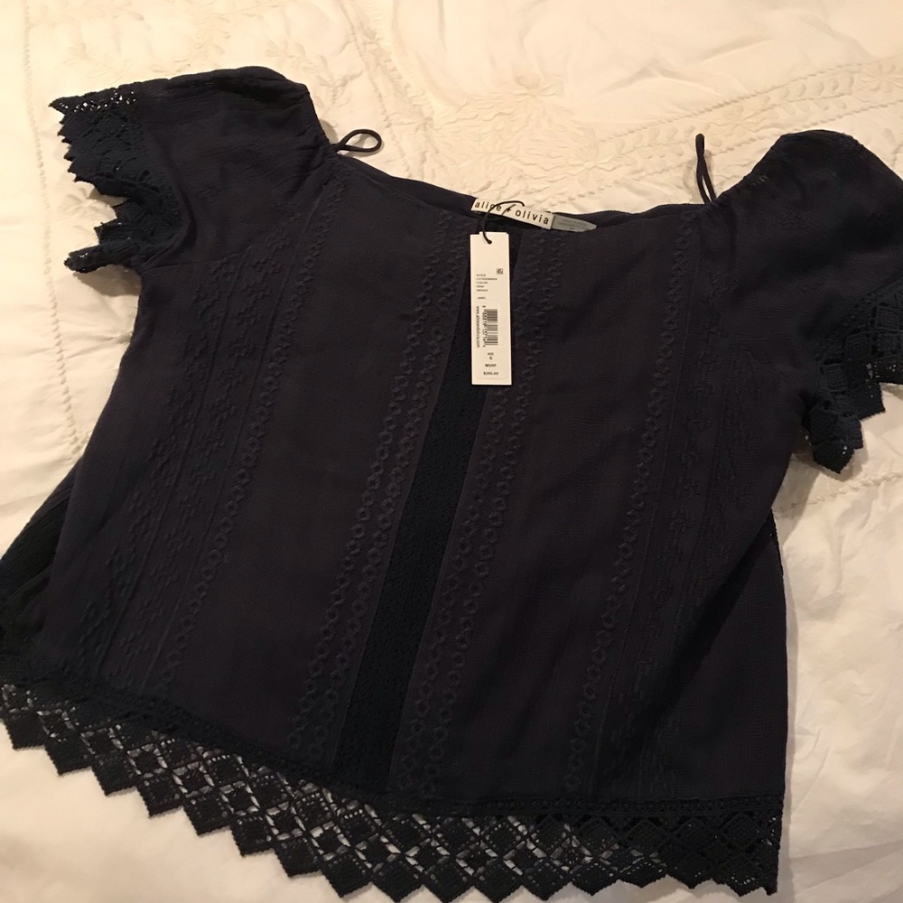 HP Alice + Olivia Indigo Jules Lace blouse, S, NWT